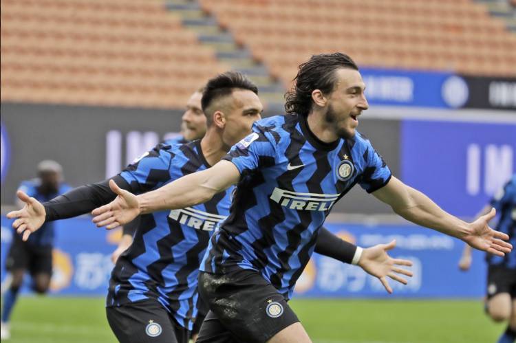 Latest Breaking News about Serie A: Inter Milan start title defence with 4-0 win