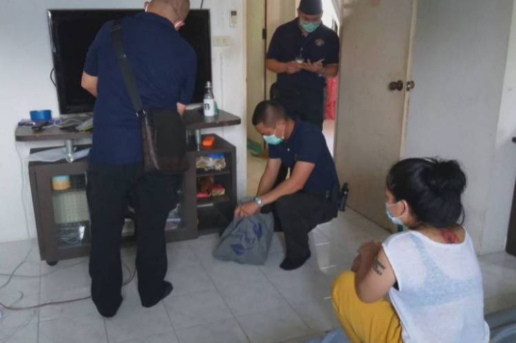 Nigerian and Thai Wife charged with smuggling Crystal Meth in Thailand