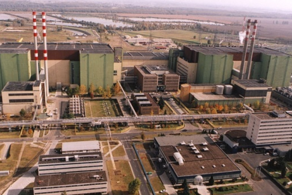 Russia to build nuclear reactors in Hungary