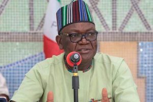 GOV ORTOM INAUGURATES C'TTEE FOR COMMISSIONING OF OCH'IDOMA'S PALACE