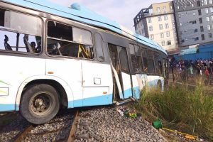 POLICE DETAIN DRIVER OF BRT BUS INVOLVED IN TRAIN ACCIDENT